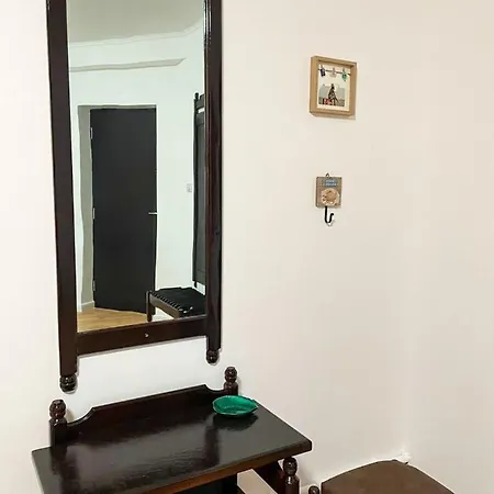 Macris بيت ضيافة