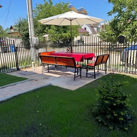 Macris بيت ضيافة