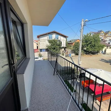 Macris إيفوري نورد