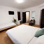 Macris Pensiune 4*