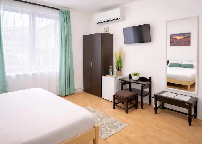 Macris Guest house 4*